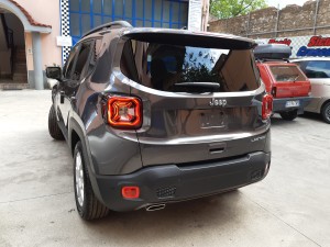 Jeep Renegade Granite Crystal crescenzo automobili (7)