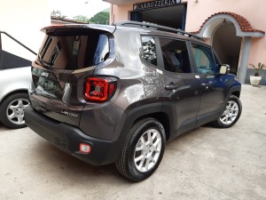 Jeep Renegade Granite Crystal crescenzo automobili (9)