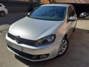 Volkswagen Golf (4)