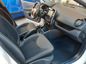 Renault clio bianca crescenzo automobili (15)