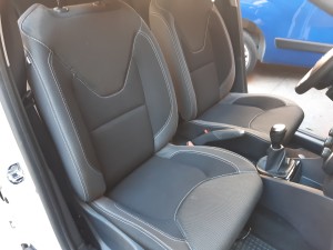 Renault clio bianca crescenzo automobili (16)