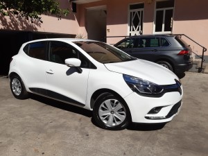 Renault clio bianca crescenzo automobili (8)