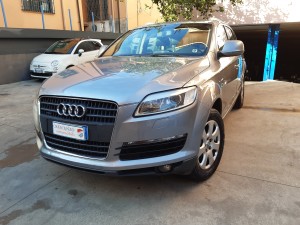 Audi q7 crescenzoautomobili (4)