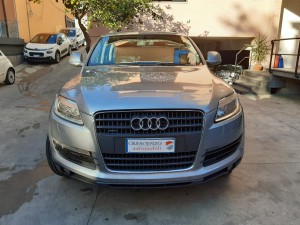 Audi q7 crescenzoautomobili (6)