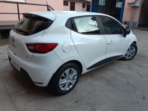 Clio 4 serie bianca (7)