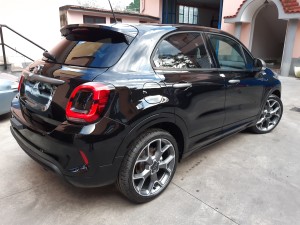 Fiat 500X Sport nera Crscenzo Automobili (10)