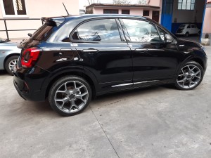 Fiat 500X Sport nera Crscenzo Automobili (11)