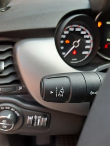 Fiat 500X Sport nera Crscenzo Automobili (23)