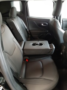 Jeep Renegade Limited nero Crescenzo Automobili (15)
