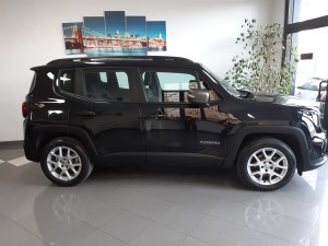 Jeep Renegade Limited nero Crescenzo Automobili (3)