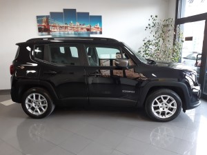 Jeep Renegade Limited nero Crescenzo Automobili (4)