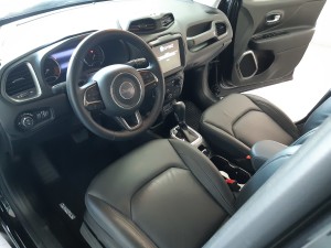Jeep Renegade Limited nero Crescenzo Automobili (9)