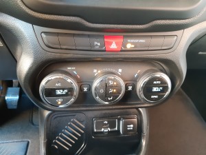 Jeep renegade bianca crescenzo automobili (13)