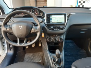 Peugeot 208 Crescenzo Automobili (13)