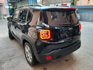 Renegade Limited Nero cerchi 18 crescenzoautomobili (10)