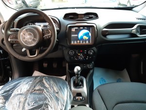 Renegade Limited Nero cerchi 18 crescenzoautomobili (15)