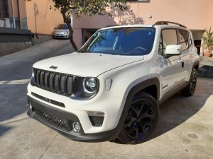 Jeep Renegade black line (3)