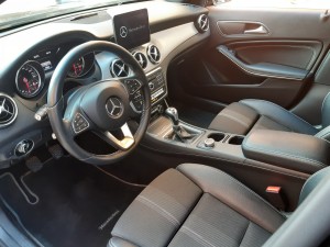 Mercedes GLA sport nera crescenzo automobili (13)