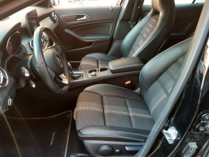 Mercedes GLA sport nera crescenzo automobili (14)