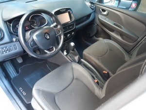 Renault Clio 4 serie bianca (12)