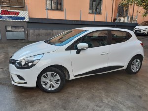 Renault Clio 4 serie bianca (6)