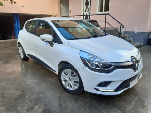 Renault Clio 4 serie bianca (8)