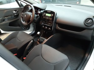 Renault Clio (9)