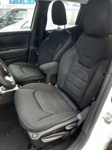 Jeep Renegade business bianco (17)