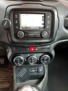 Jeep Renegade business bianco (21)