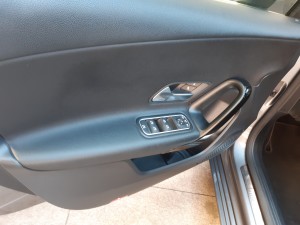 Mercedes Classe A crescenzo Automobili (23)