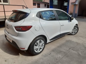 Renault clio (10)