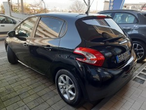 peugeot 208 (4)