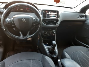 peugeot 208 (8)