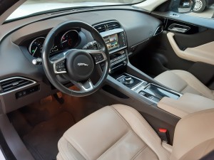 Jaguar F-pace r-sport (15)