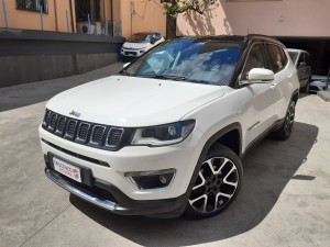 Jeep Compass bianca crescenzo automobili (1)