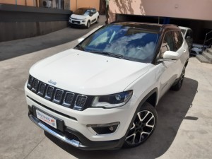 Jeep Compass bianca crescenzo automobili (3)