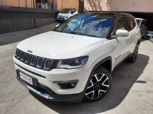 Jeep Compass bianca crescenzo automobili (4)