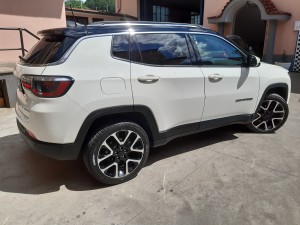 Jeep Compass bianca crescenzo automobili (9)