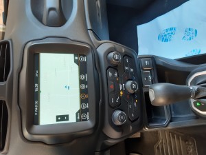 Jeep renegade business crescenzo automobili (17)