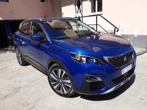 Peugeot 3008 Allure blu (5)