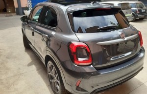 Fiat-500X-Sport-tetto-Grigio-6-700x450