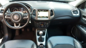 Jeep Compass business (8)