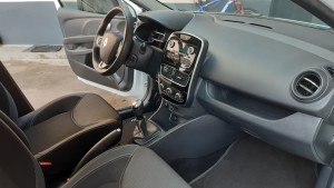 renault clio crescenzo automobili (10)