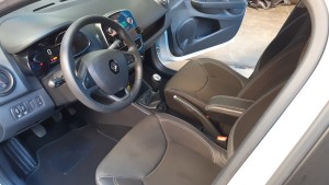 Renault Clio IV bianca (11)