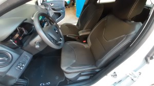 Renault Clio IV bianca (13)