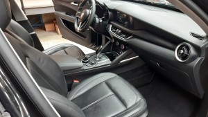 Alfa Stelvio Nera (14)