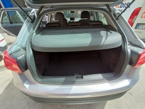 Audi Q2 grigio (6)