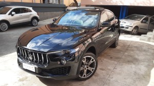 Maserati Levante (1)