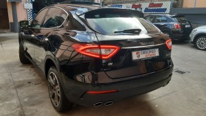 Maserati Levante (10)