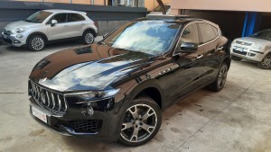 Maserati Levante (4)